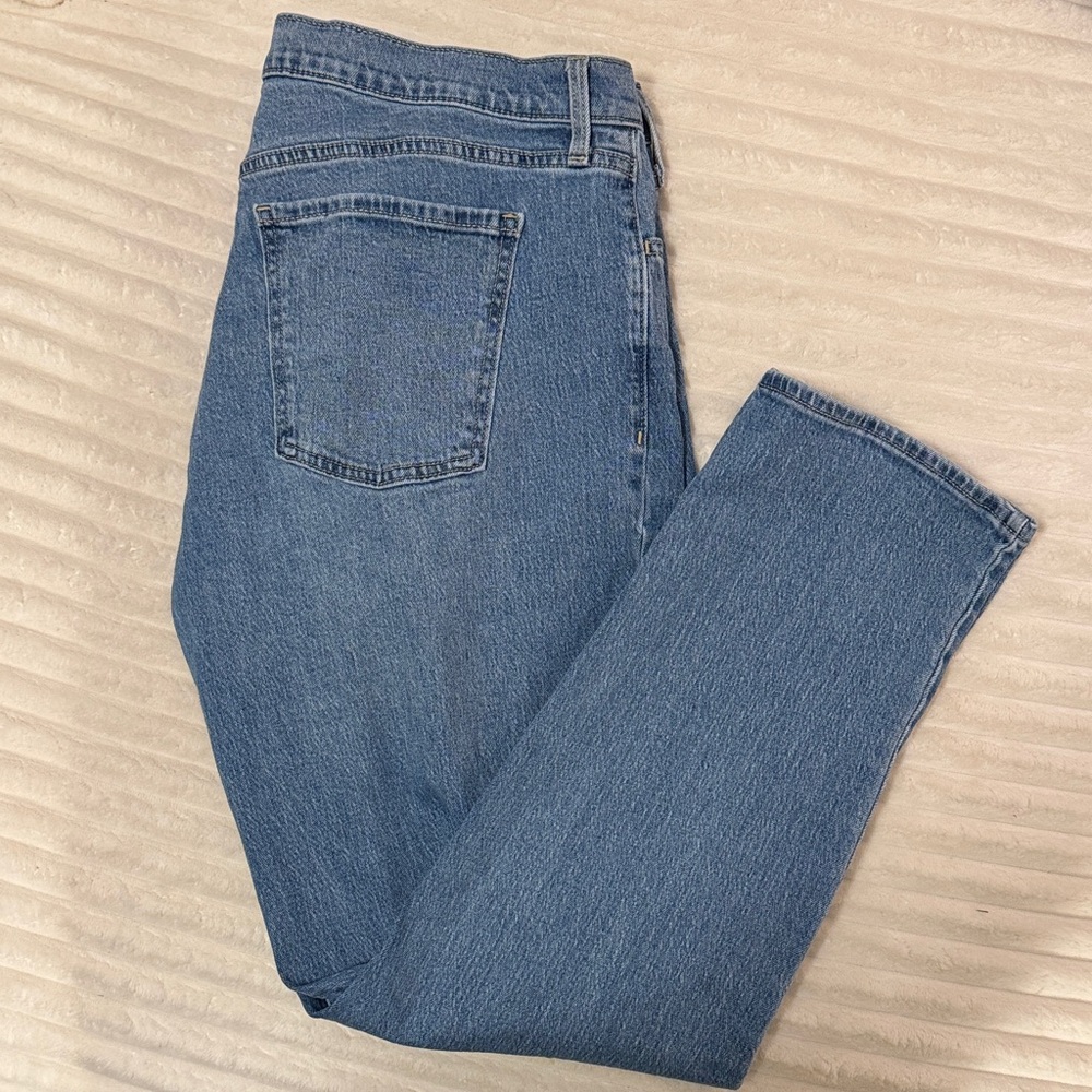 Old Navy Boyfriend Light Denim Jeans